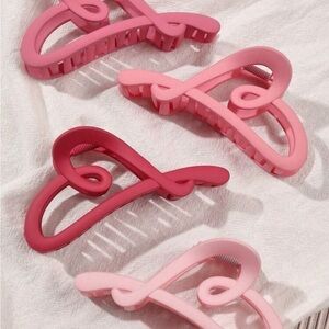 Elegant 4 Pink Hair Claw Set
